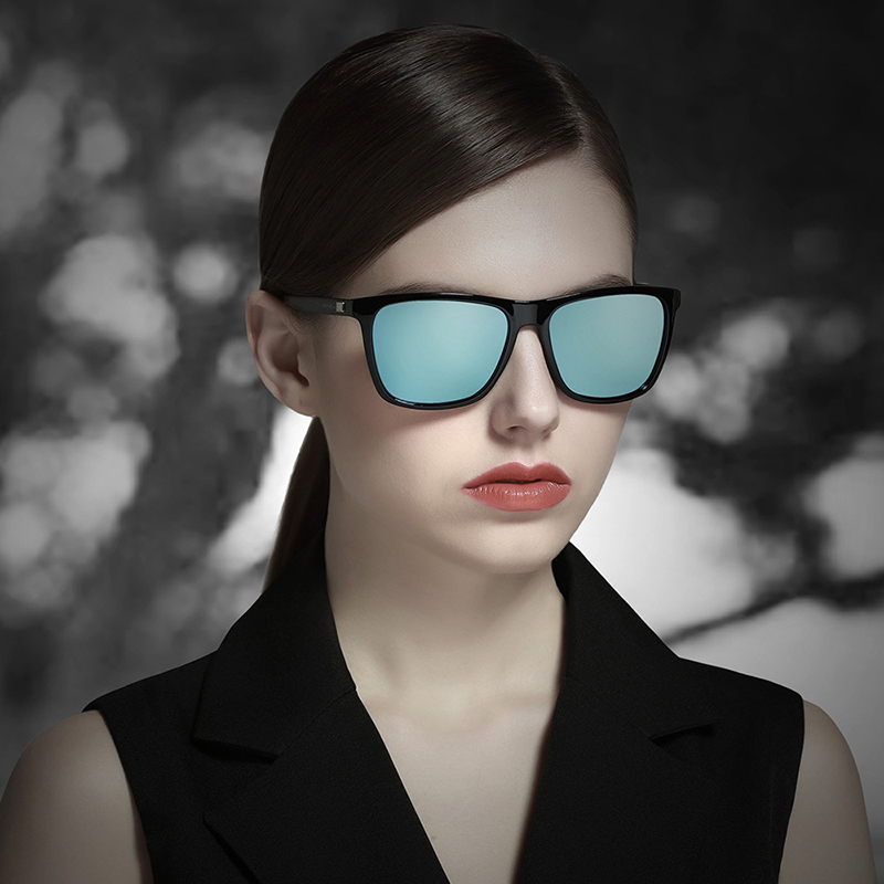Black Frame + Black Temples + Photochromic Blue Lenses Unisex Aluminum-Magnesium Square Polarized Sunglasses - Stylish UV-Protective Driving Glasses with Case — image 5