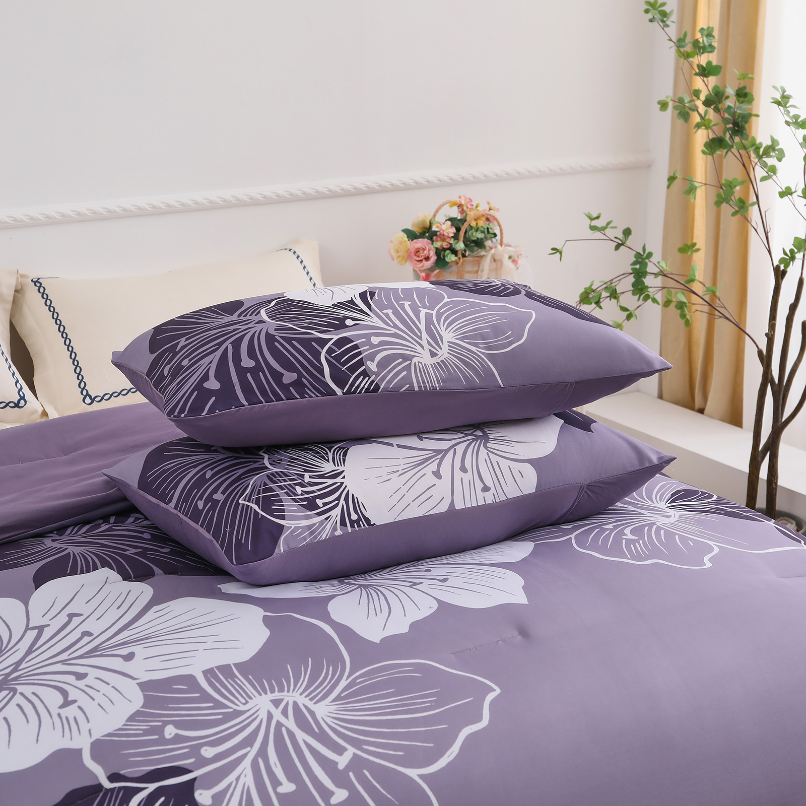 King Comforter Set, Dark Purple Floral 3-Piece Bedding, Soft Microfiber for All Seasons โ image 5