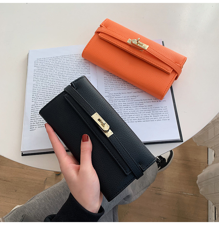 Black Elegant Women's Turn Lock Long Wallet - Black PU Leather Clutch Purse with Card Slots & Zipper Pocket — image 4