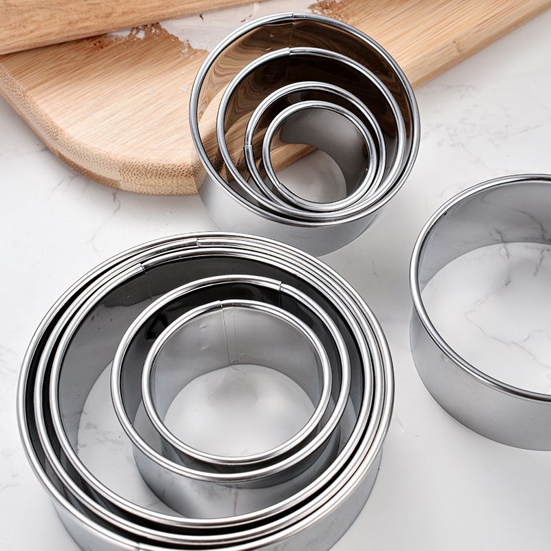 11 PCS Biscuit Cutter Set Multifunctional Stainless Steel Cookie Cutters DIY Fondant Cake Decoration Molds — image 2