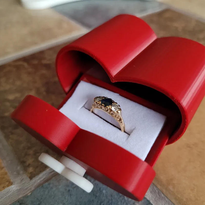 Mini Size Cute Heart-Shaped Jewelry Box (Single Drawer) Red and White — image 2
