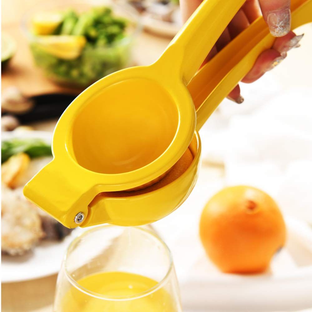 Manual Juicer Citrus Lemon Squeezer, Fruit Juicer Lime Press Metal, Professional Hand Juicer Kitchen Tool(Yellow) — image 3