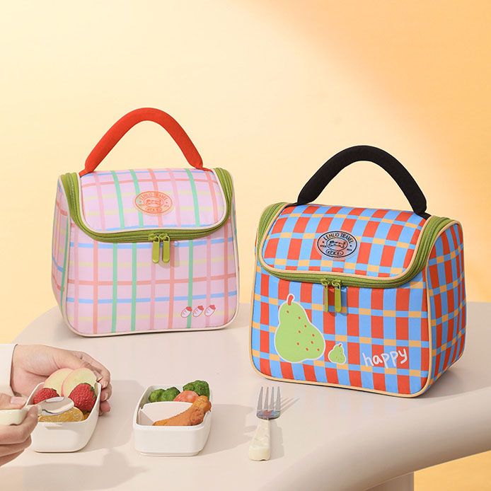 Pink Insulated Lunch Bag - Portable Lunch Tote with Thickened Aluminium Foil Lining for Office Workers, Students, School Meals and Daily Food Carry — image 3