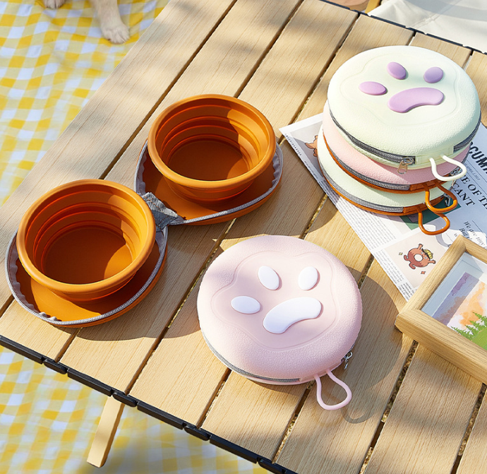 Brown-yellow Portable Collapsible Double Pet Bowls for Dogs and Cats - 2x 450ml Food Grade Silicone Travel Feeder with Zippered Paw Carrying Case - Lightweight โ image 3