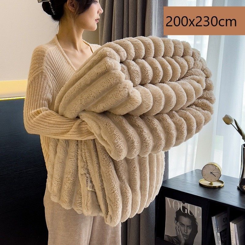 Luxury Rabbit Fleece Double Blanket Soft Flannel Milk Fleece Home Office Throw Khaki 200 × 230cm Great Christmas Present