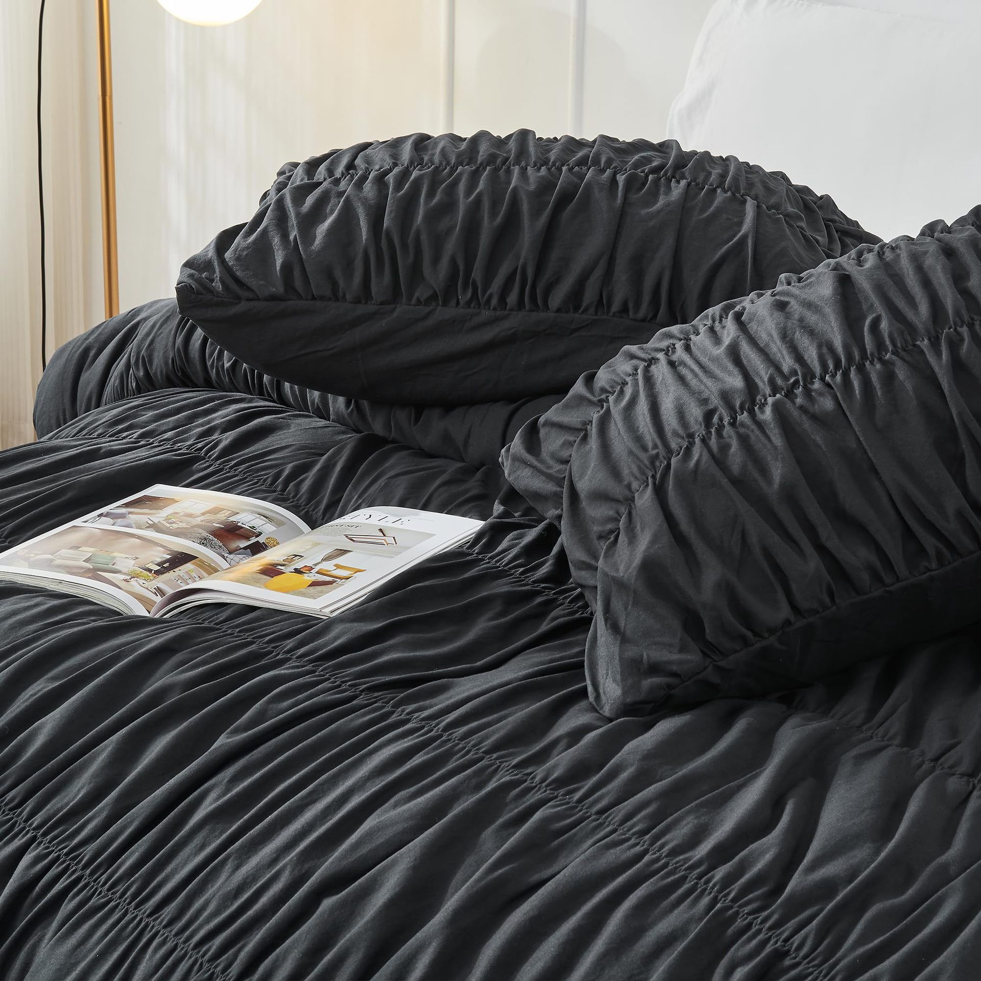 Textured Bohemian Ruffled Quilt Cover Set, Soft Crinkle Bedding Set with 1 Duvet Cover and 1 Pillowcases (Single) — image 4