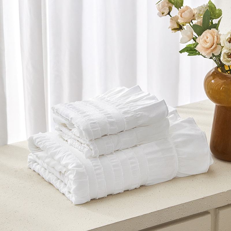 White Elegant Ruffle Seersucker Duvet Cover with 2PCS Pillow Shams - 3-Piece Vertical Stripe Clipped Floral Textured Bedding (Full Size 200 x 229 CM) — image 2