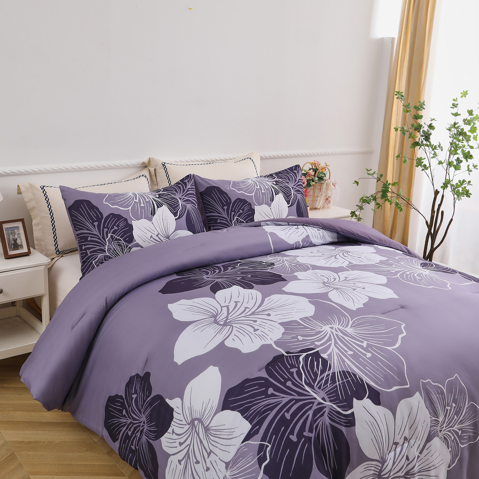 King Comforter Set, Dark Purple Floral 3-Piece Bedding, Soft Microfiber for All Seasons โ image 2