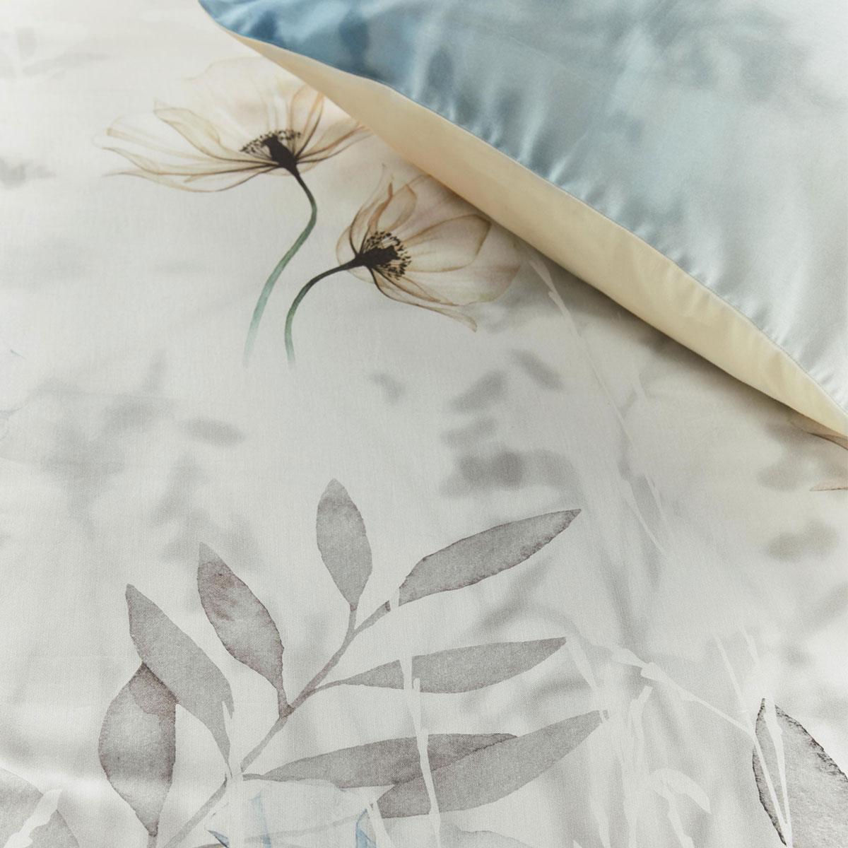 Bedding House Isabelle Light Blue Cotton Sateen Quilt Cover Set Queen — image 3
