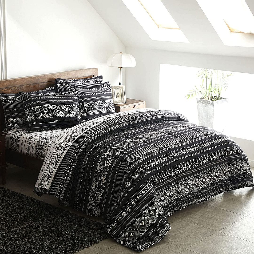 Hugo Reversible Super King Size Duvet Quilt Cover Set — image 3