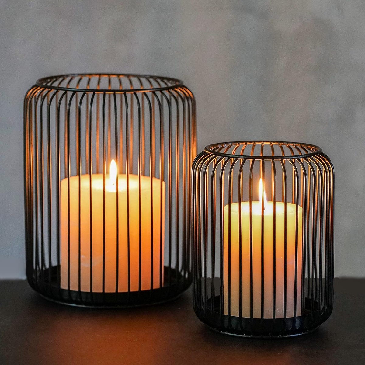 Set of 2 black metal candle holders, large oval candle holder, black decoration, metal wire lantern (Zwart) — image 2