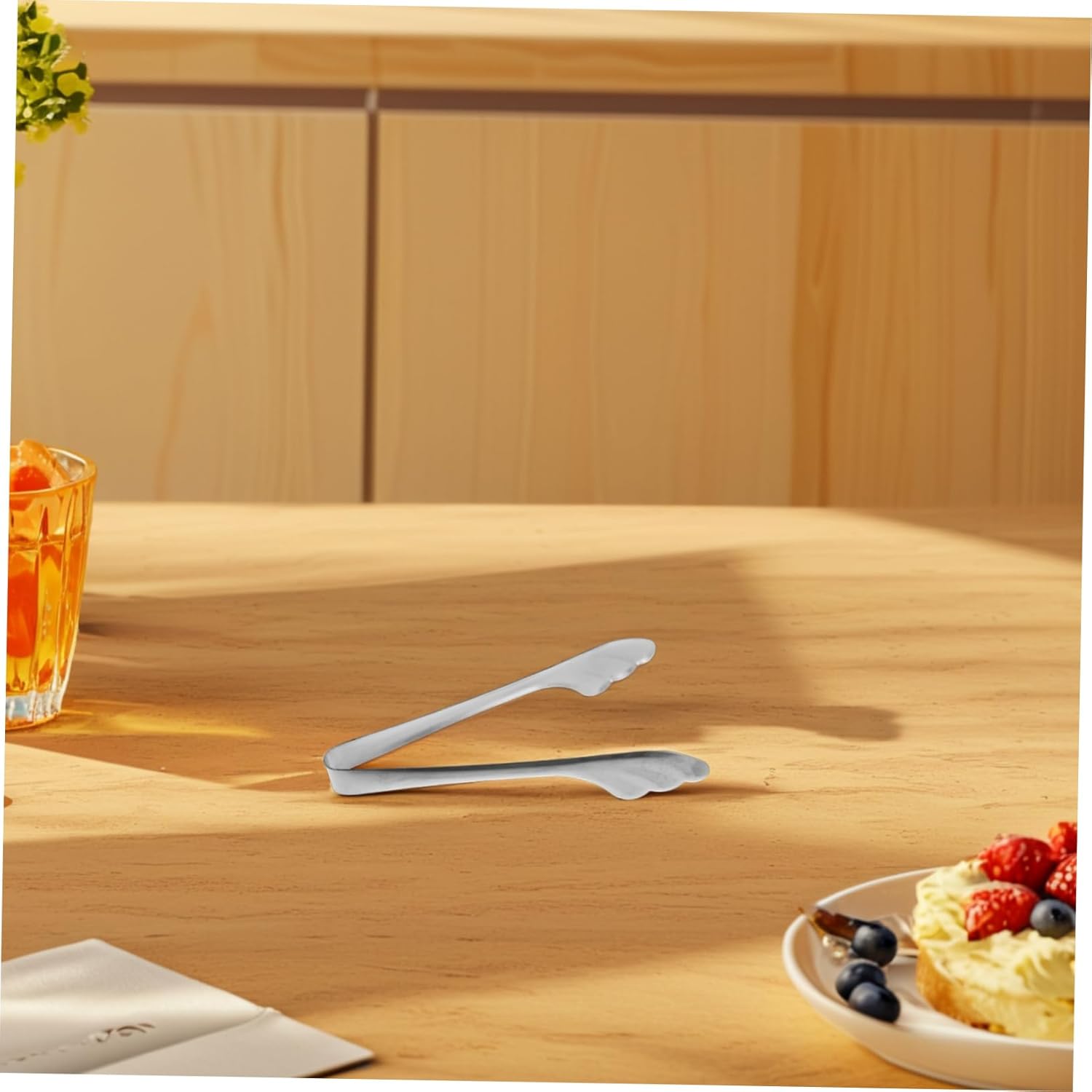 1 Piece Reusable Stainless Steel Food Clip Ice Salad Buffet Retro Angel Wing Design — image 4