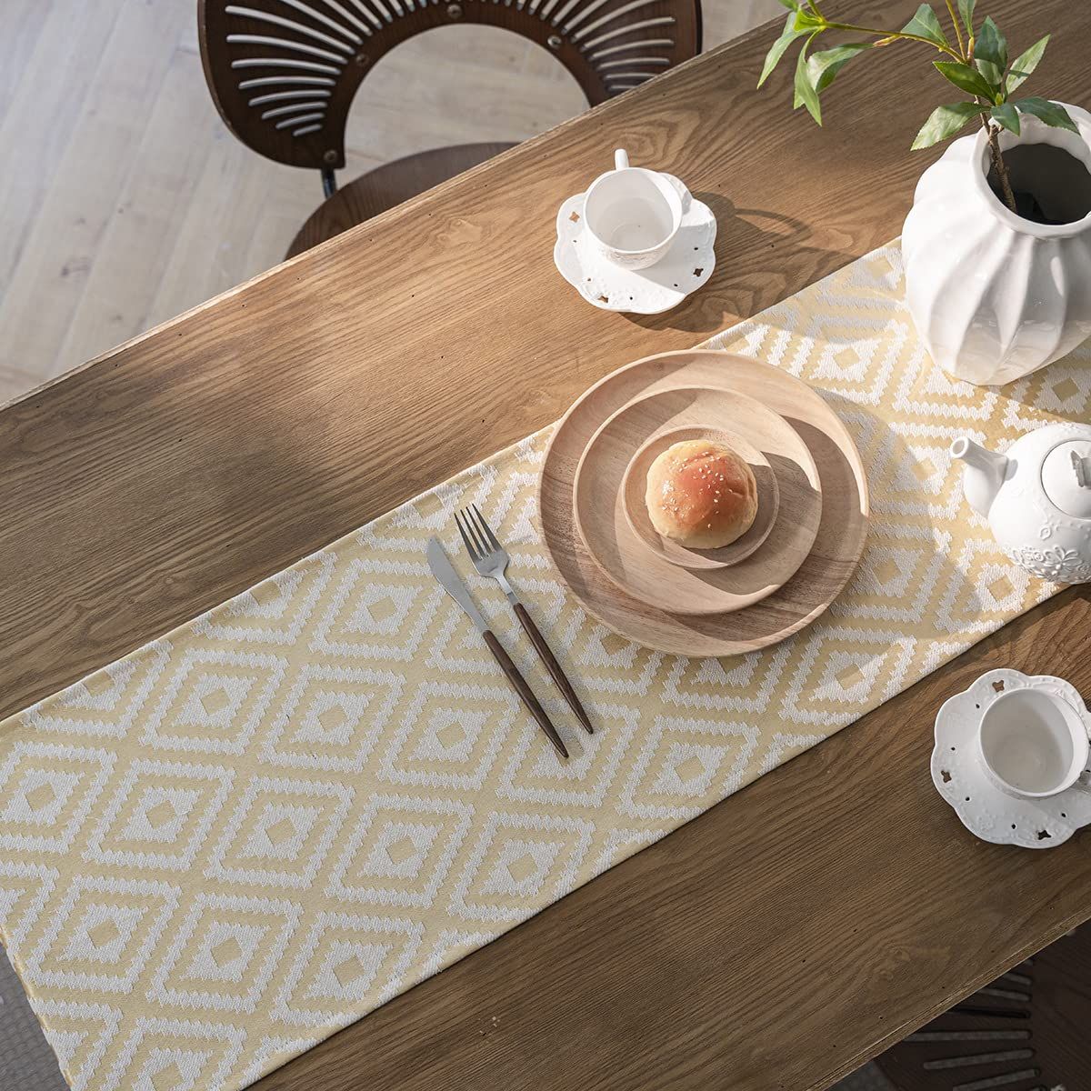Jacquard Geometric Table Runner with Tassels Thick Knitted Embroidery Textured Table Runner for Kitchen Dining Room Party โ image 2