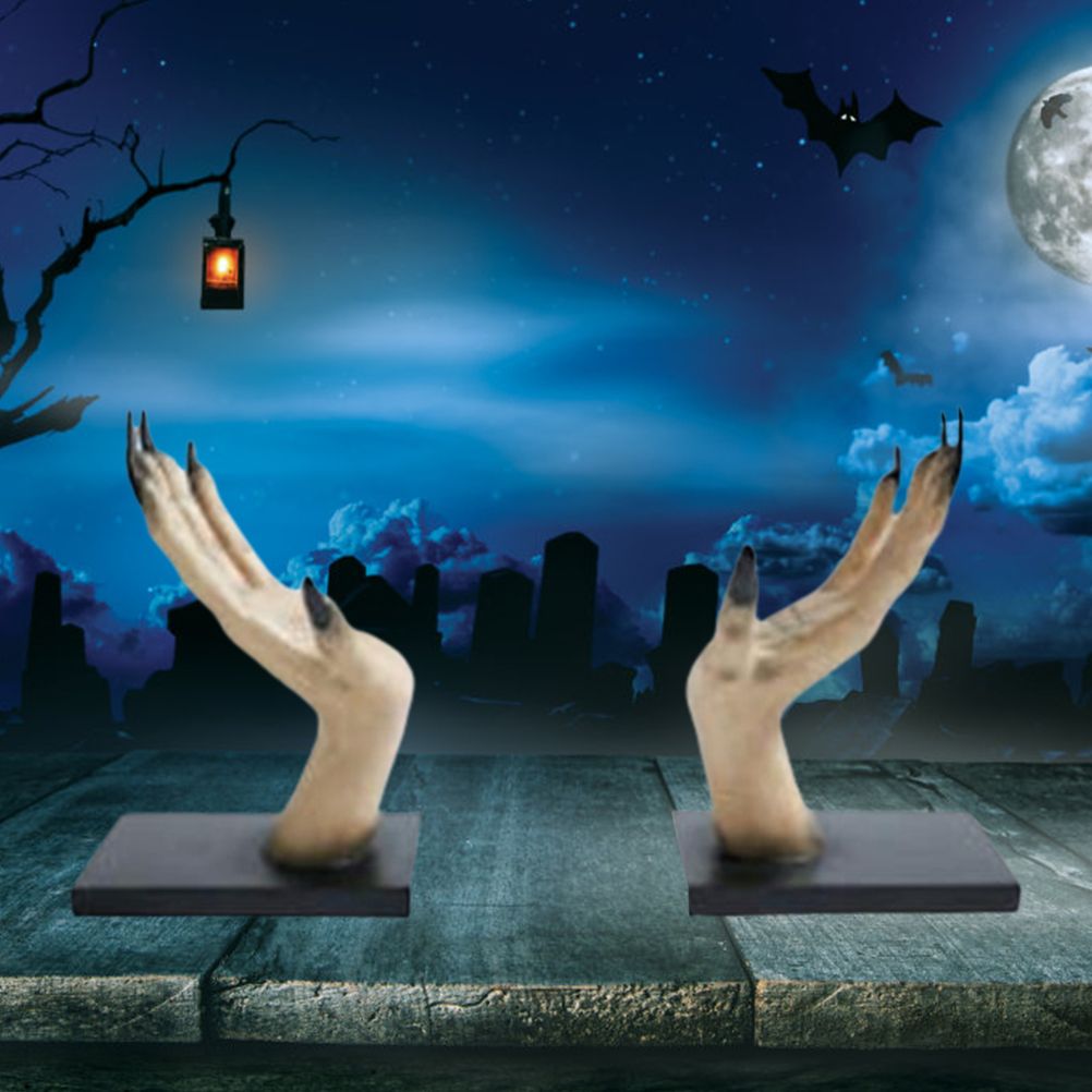 Halloween Horror Witch Hand Book Stand Resin Witch Hand Ornament Halloween Home Bar Decor Holiday Decorations — image 4