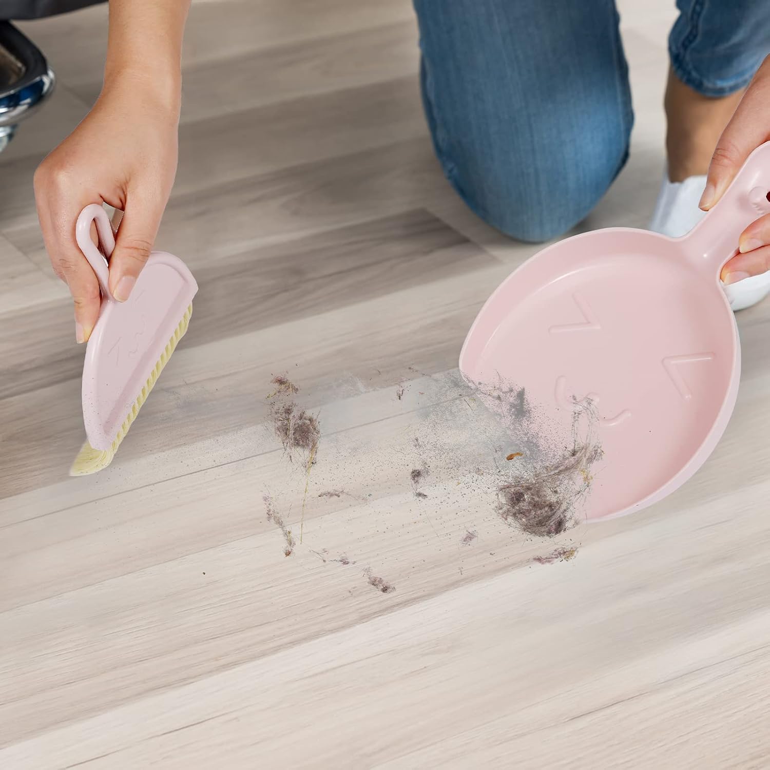 Mini dustpan and brush - pink set of brush and dustpan - portable combination of cleaning brush and dustpan - flexible edge - perfect for removing dust, dirt — image 5
