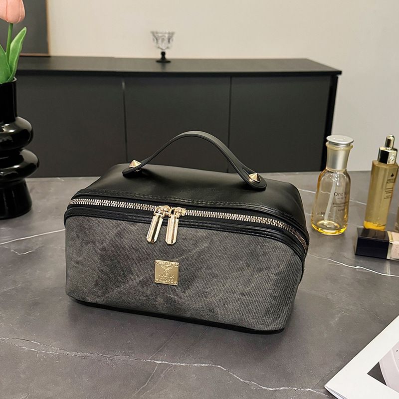 【PU Color-Block Cosmetic Bag】 Leather Handle Metal Zipper, Color-Block Simple Partition, Main Compartment Stores Cosmetics & Toiletries, Lightweight & — image 3