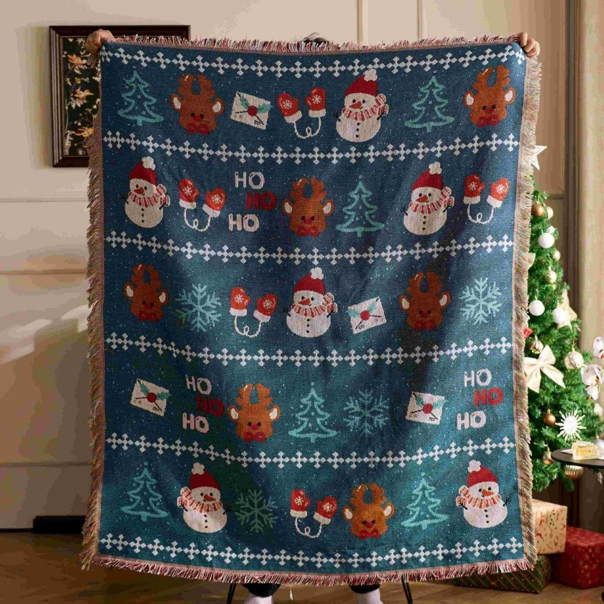 Christmas & Halloween Ambience Decor Throw Cover, Multi‑purpose Wall Tapestry & Nap Blanket, Christmas Envelope Motif Design, 157x130cm