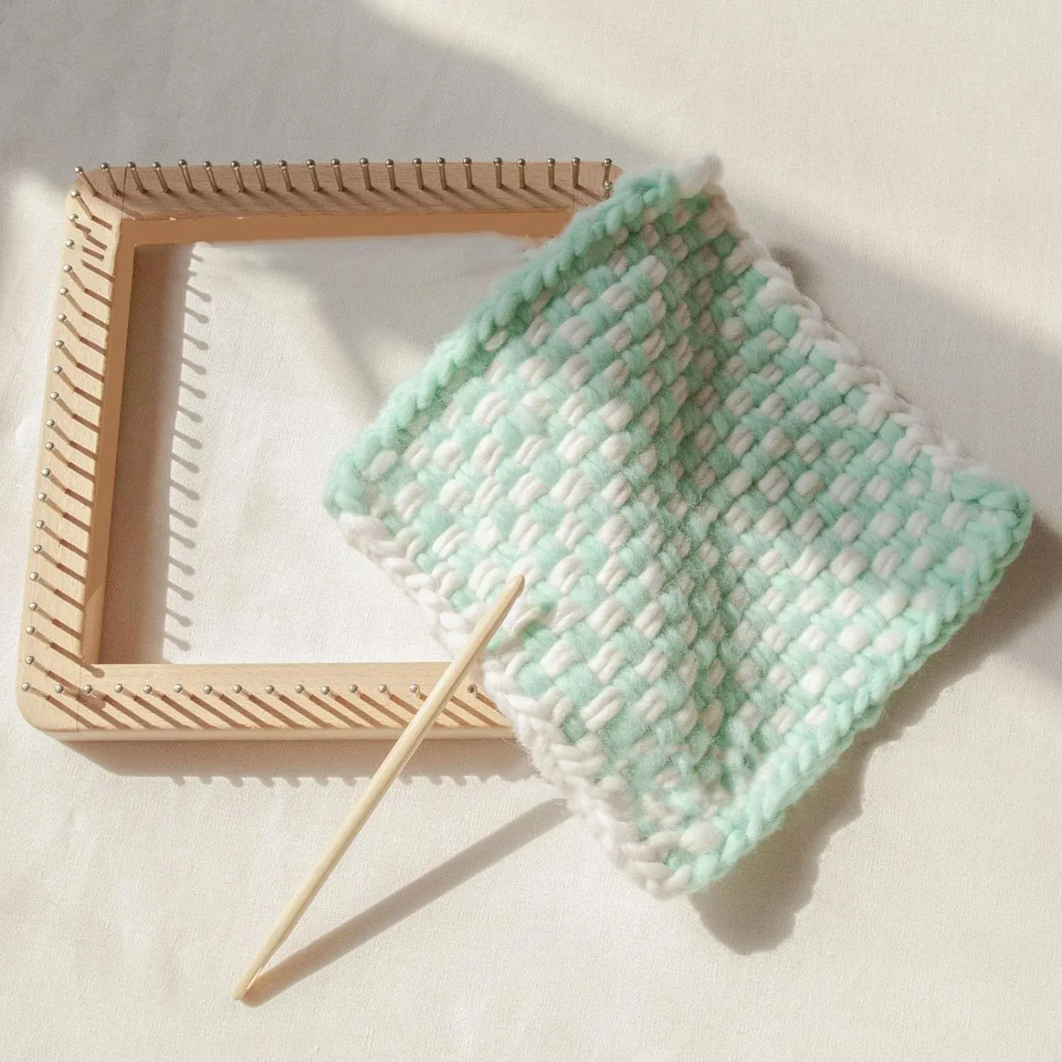 Square Wooden Knitting Loom, Beech Wood Board with Stainless Hooks for Blankets Scarves, 20 x 20cm โ image 6