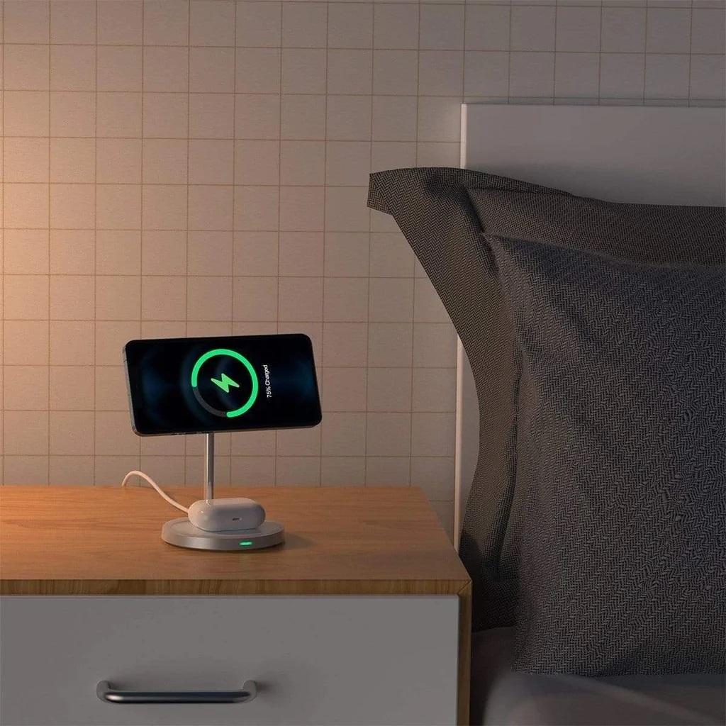 CHOETECH T581-F MagSafe iPhone Magnetic Wireless Charger Stand — image 3