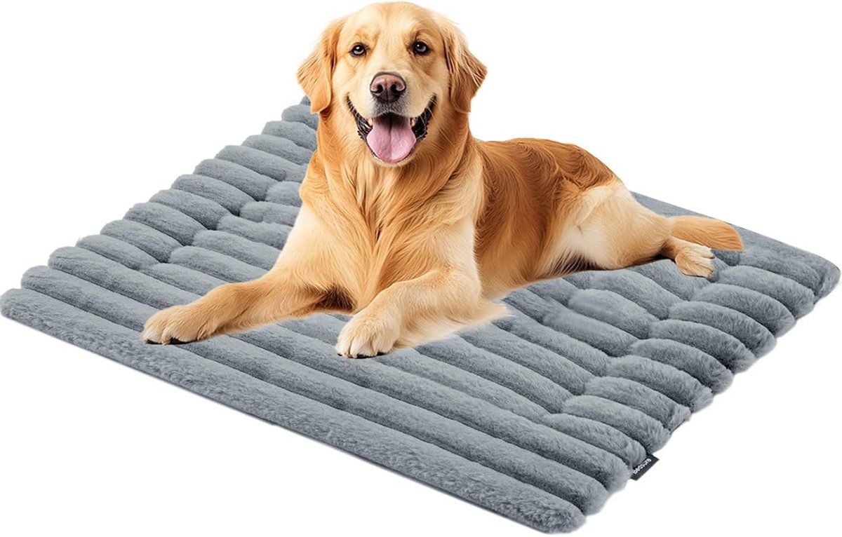 Dog Mat, Cat Mat, Soft and comfortable blanket, Thick and warm, Easy to maintain, for Daily Pet Care and Home Use, 61 × 45 cm, Grey