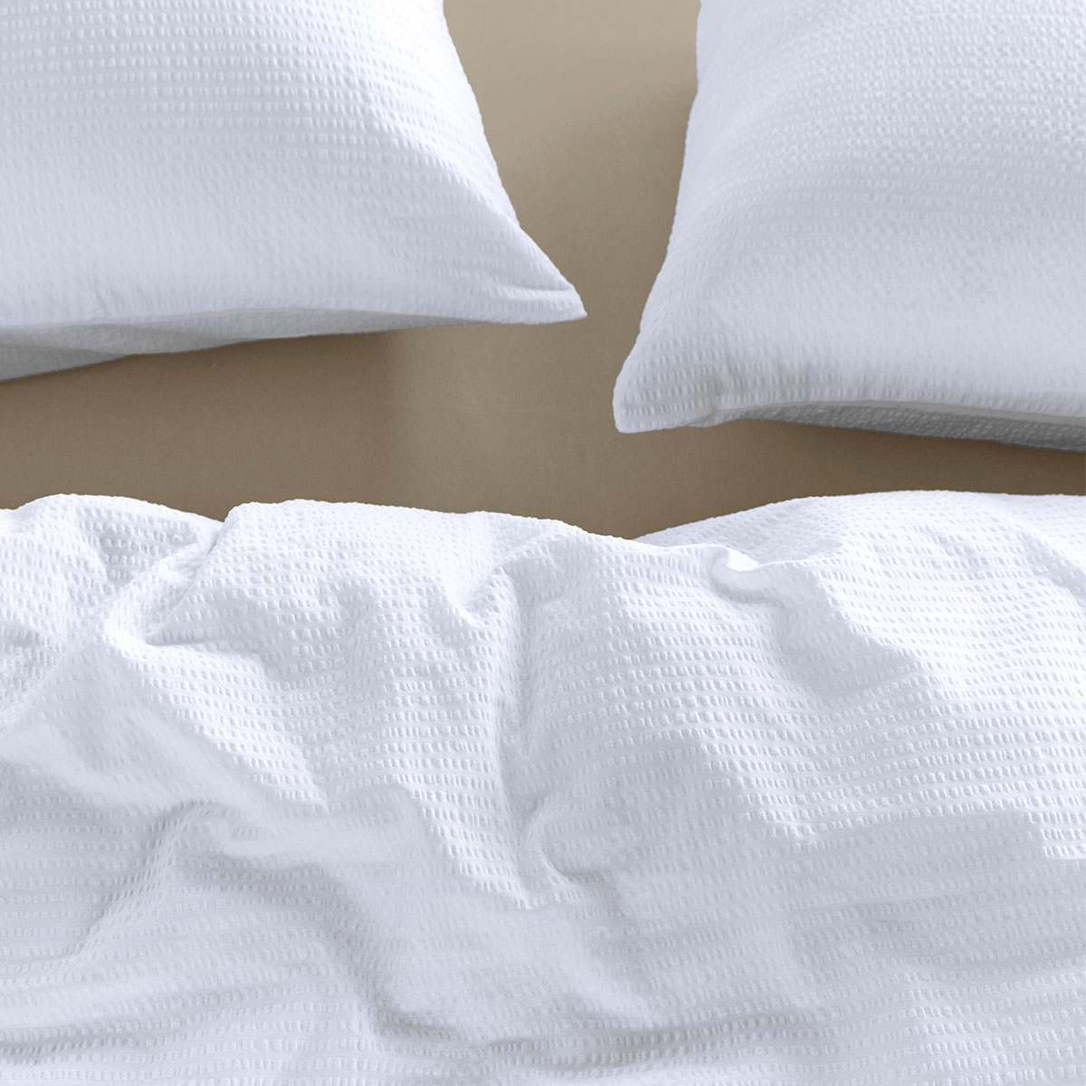 Bedding House Summer White Seersucker Cotton Quilt Cover Set Queen โ image 4