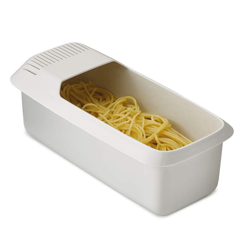Microwave Pasta Cooker- No Boil, No Mess, No Stick Pasta Cooker With Strainer Ready In As Little As 10 Minutes for up to 4 Servings