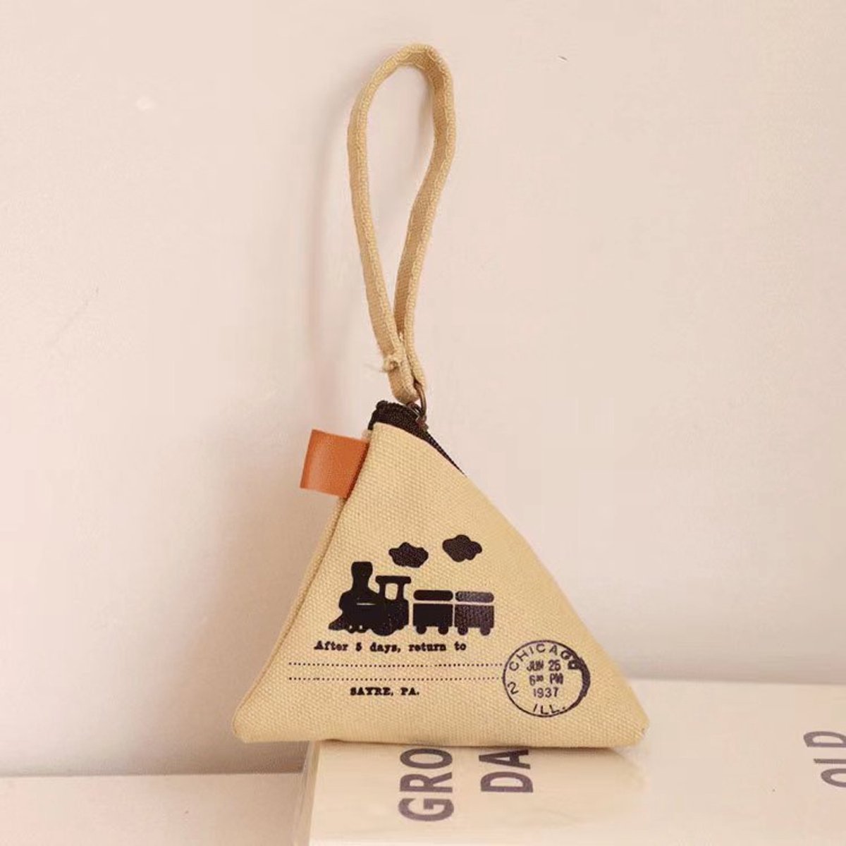 Creative Vintage Wallet - Cute - Mini Canvas Bag - Wallet - Storage - Keychain - Pack of 2 โ image 3