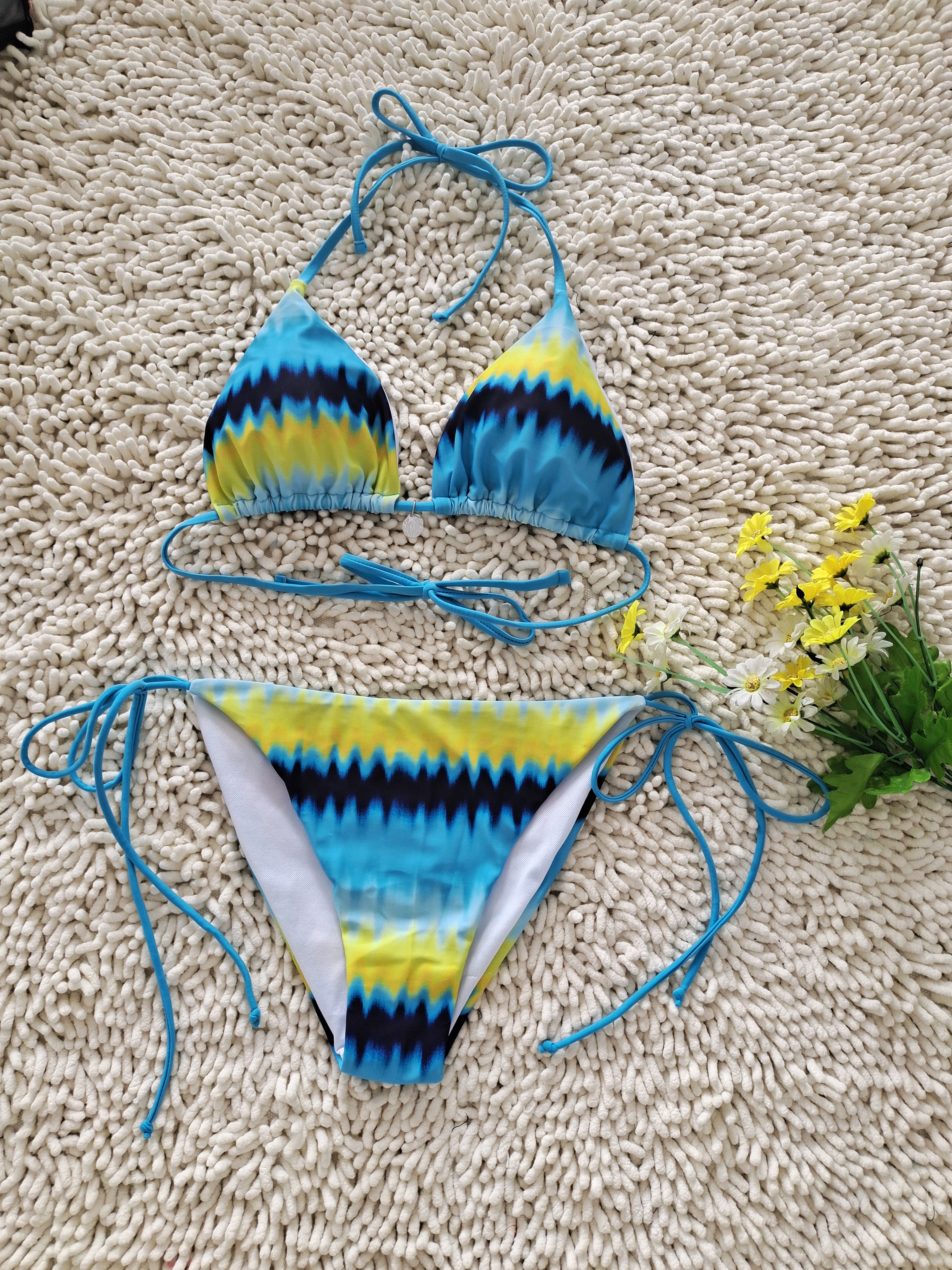 2026 New Bikini Yellow and Blue Color Clash Design Swimsuit Wave Pattern Print Eco-friendly Fabric Size M โ image 4
