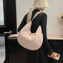 Light Green Waterproof Nylon Lightweight Tote Shoulder Bag - Stylish and Spacious for Daily Commute and Outdoor Activities — image 3