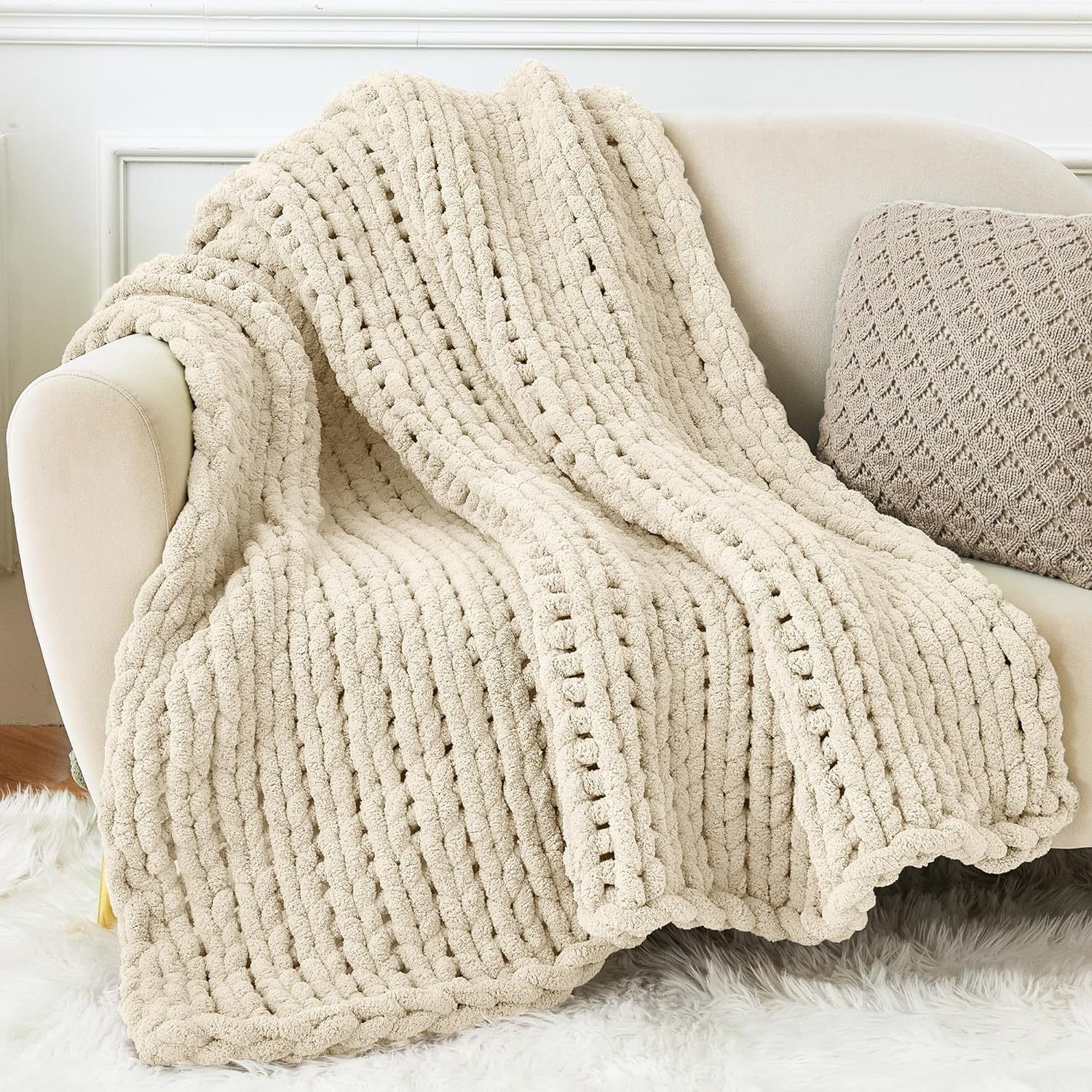 Chunky yarn - Hand-knitted blanket - 25 meters - Extra soft - DIY - Cushion - Blanket - Pet bed - Beige — image 2
