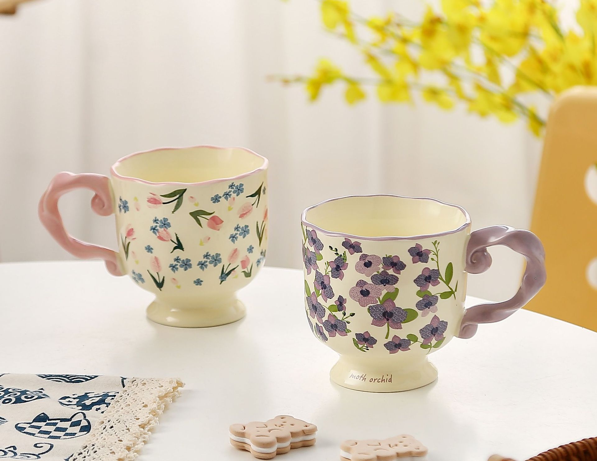 Elegant Ceramic Mug with Sculpted Handle,400ml Vintage Inspired Pedestal Design(Blue) โ image 3