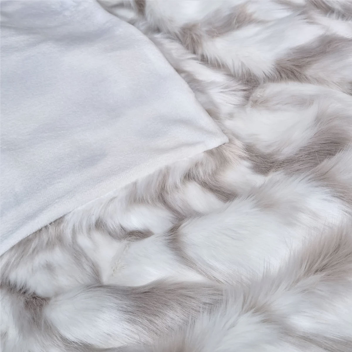 J Elliot Home Lynx Wild Cat Faux Fur Throw Rug 130 x 160cm โ image 4