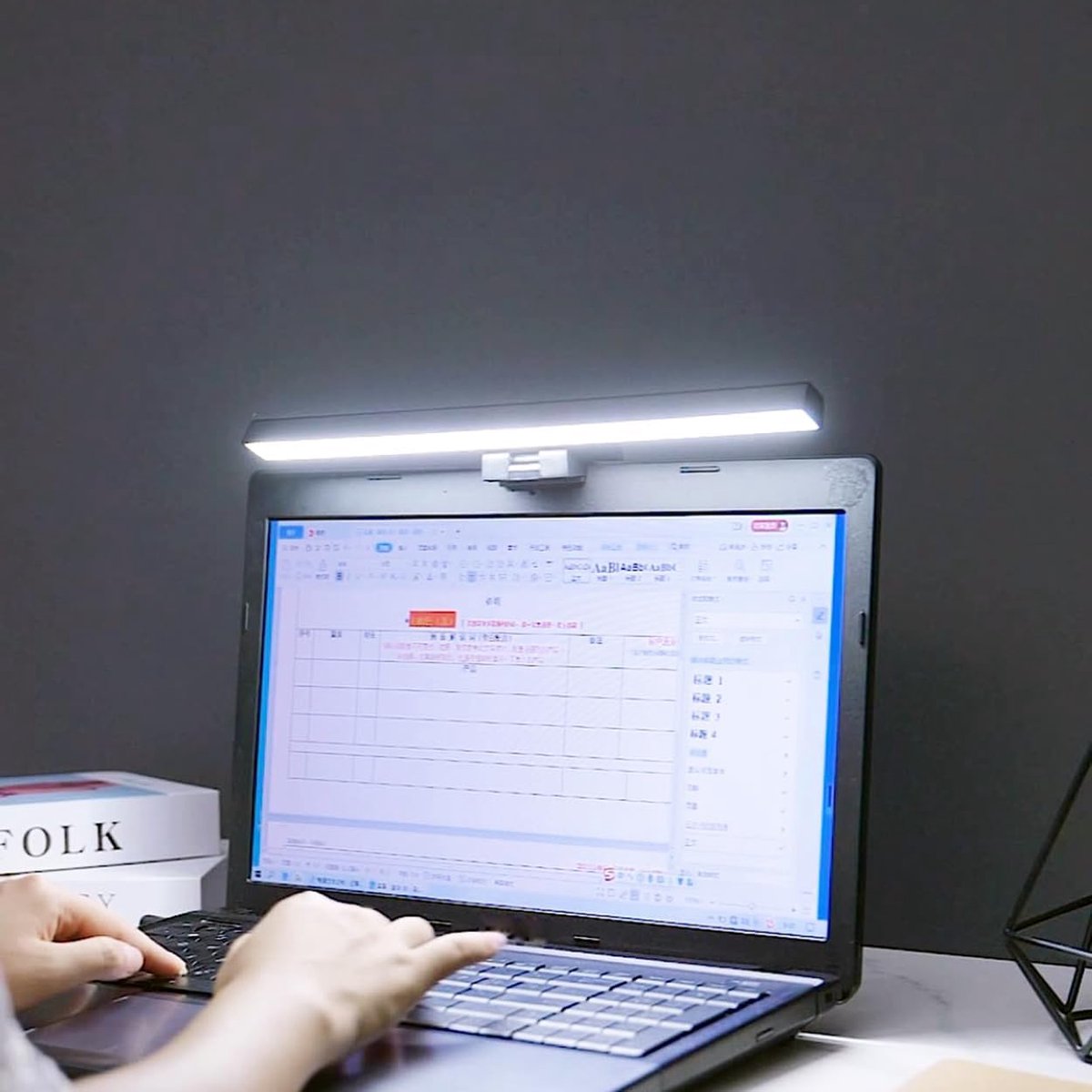 Clip-on desk lamp - 3 LED levels - Clip-on reading lamp - Black — image 3