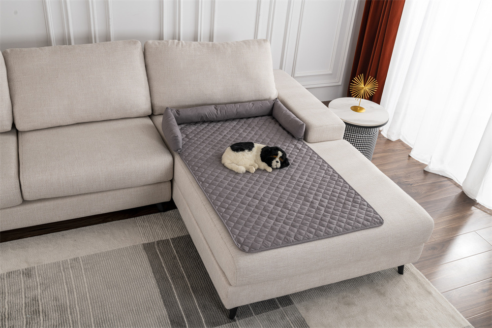 Waterproof Pet Mat for Sofa, Car & Bed 90 × 120cm — image 3