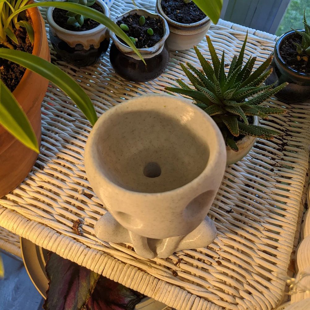 Luminous Face Planter Pot Head Flower Pot Cute Resin Succulent Planter Flowerpot with Drain Hole for House Office Decor — image 4
