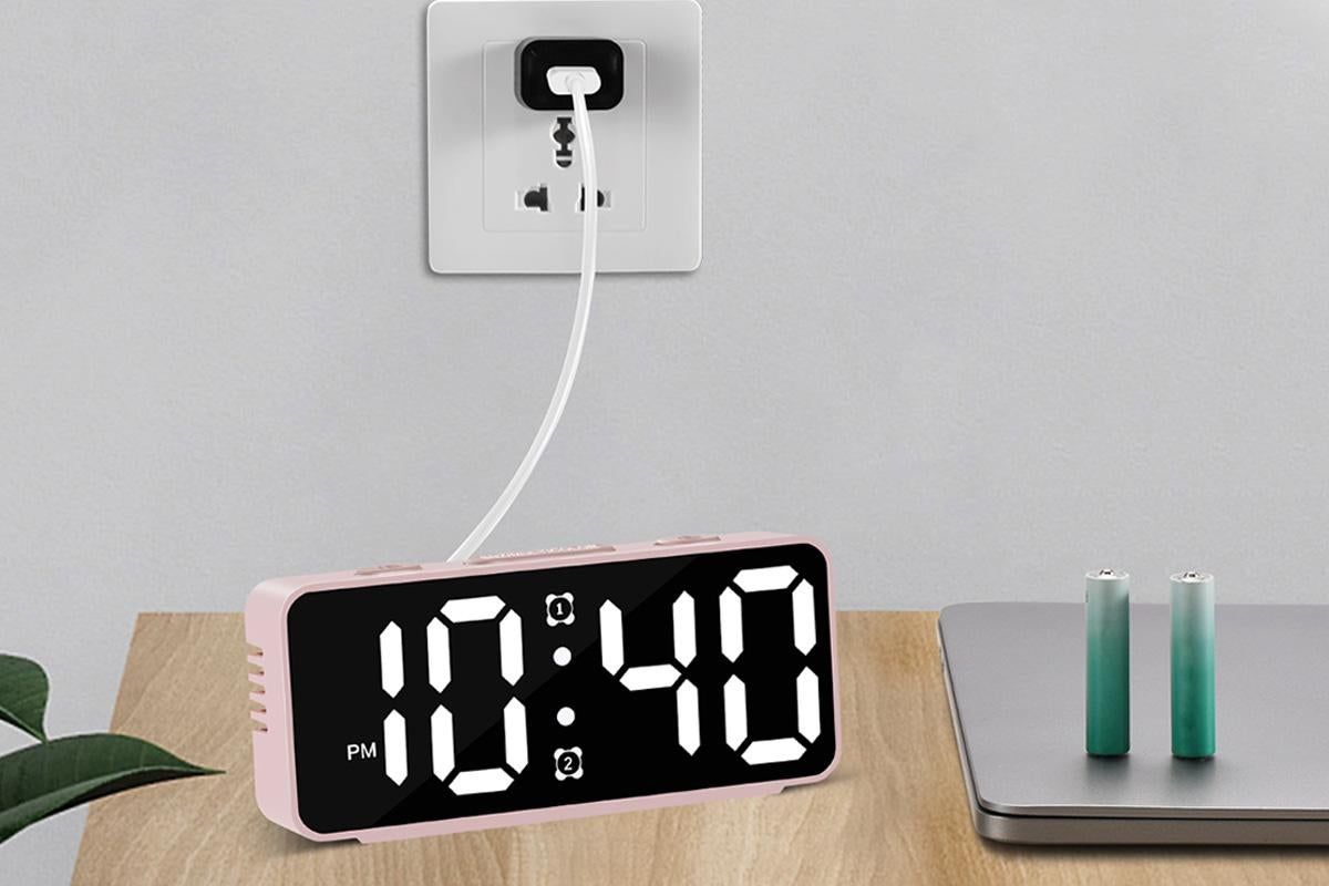 Small Digital Alarm Clock with 5 Dimmers and 5 Alarm Volumes for Bedrooms - Pink — image 5