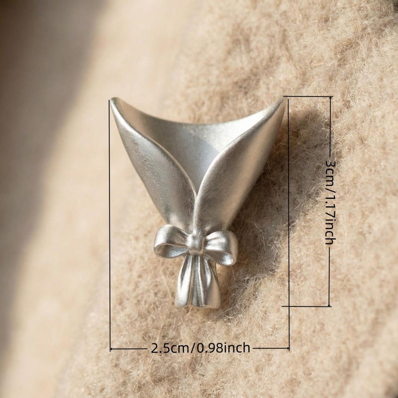 Handcrafted Ikebana Vase Necklace - Elegant Minimalist Wearable Art, Creative Gift for Mother โ image 3