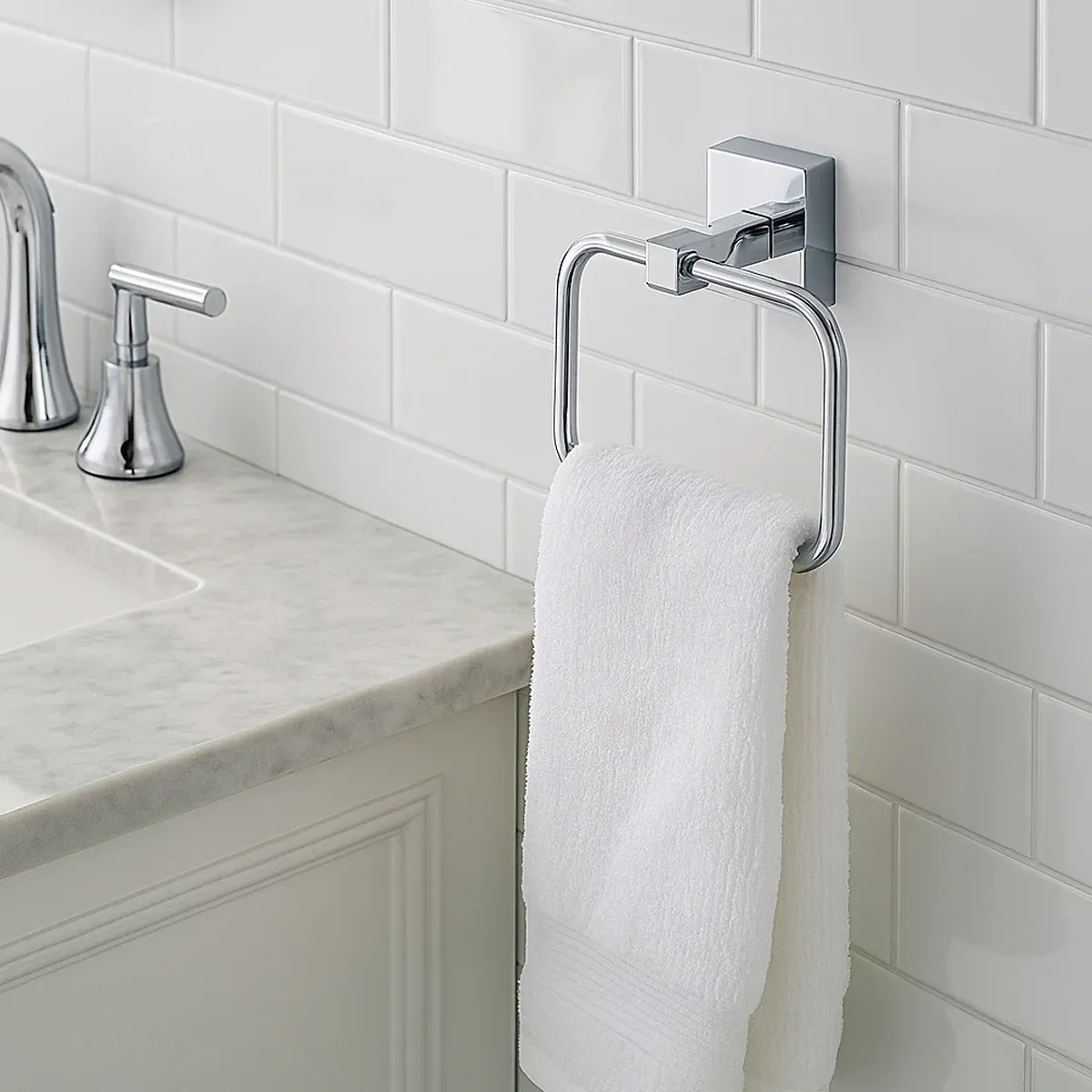 Bathroom Towel Rack and Towel Rod Hanger Wall Mounted for Bathroom Organizer — image 4