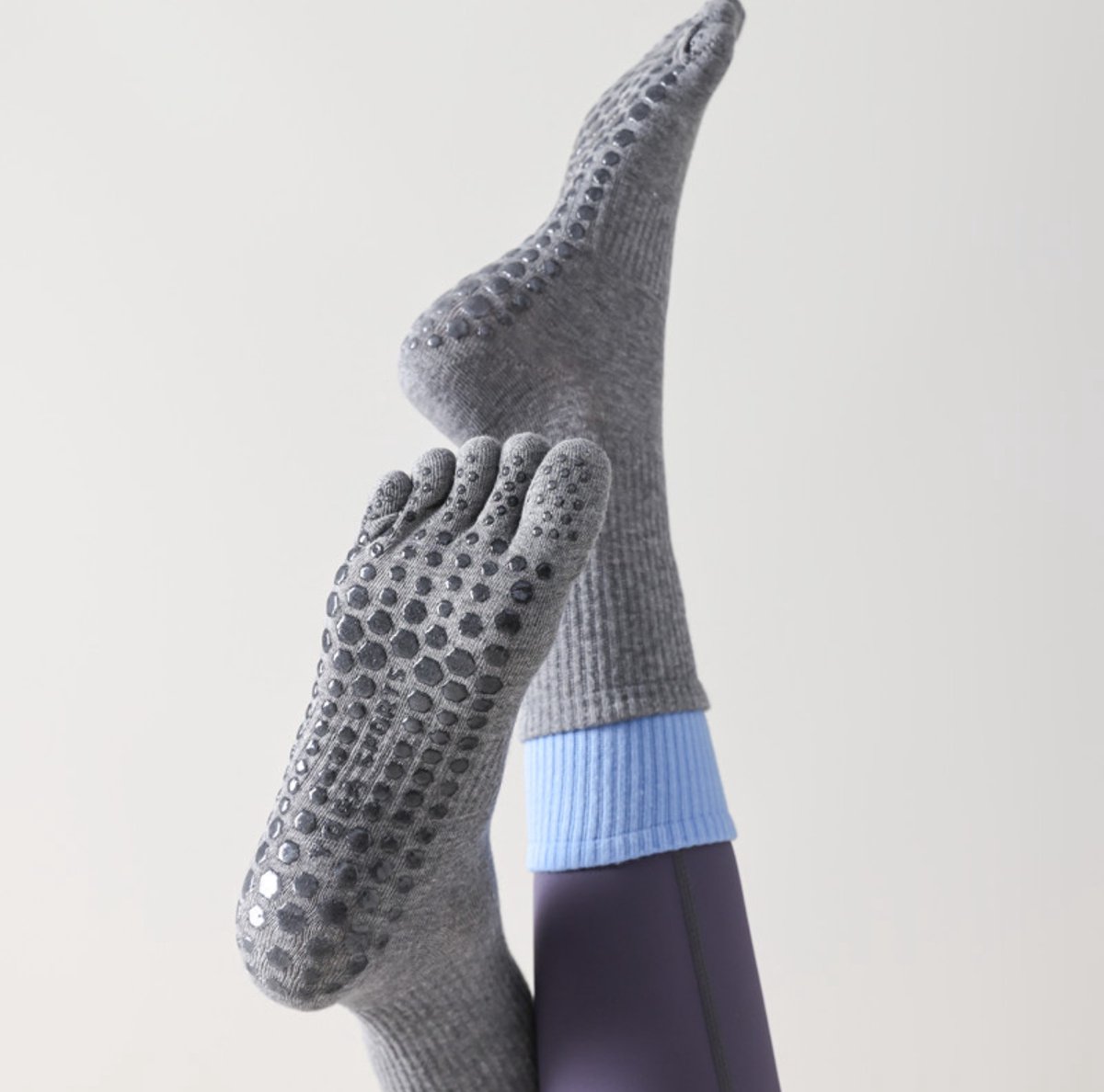 Yoga Socks (2 pairs) - Five Finger Yoga Socks - Non-slip Socks - Toe Socks - Pilates Socks - Suitable for Sports - Fitness - Dance - Gray — image 2
