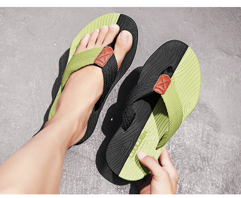 Men's Outdoor Non-Slip Flip Flops, 6 Colors EVA Lightweight Thick-Sole Beach Sandals for Casual & Sports(black and green-39) โ image 3