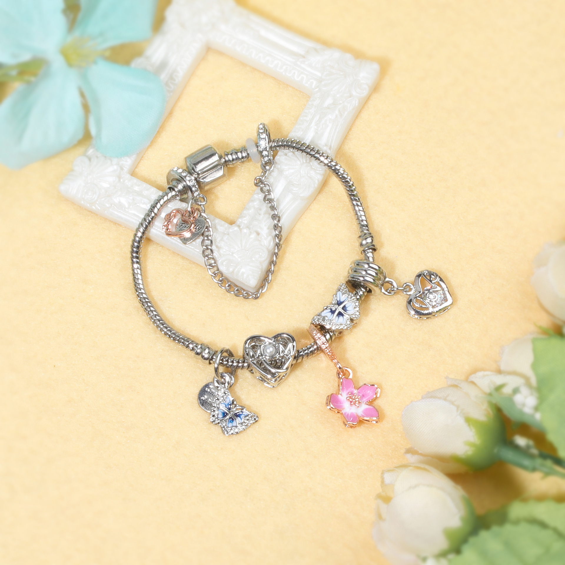 Blue Butterfly Glass Bead & Pink Flower Pendant Charm Bracelet(17cm) — image 3