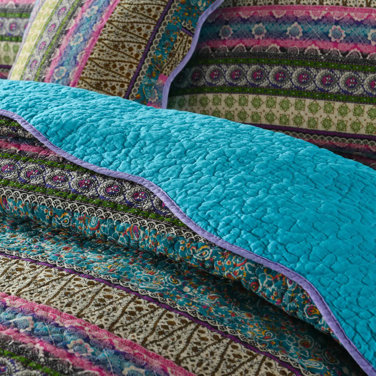 Grenn Teal Boho style Printed Bedspread Quilt Set + Pillowcases — image 3