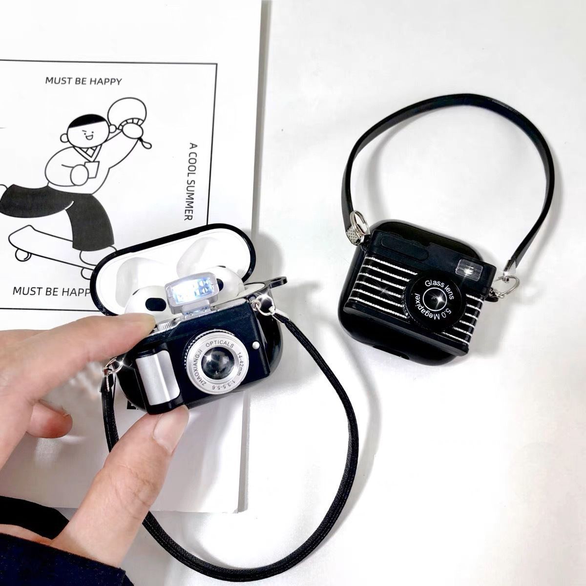 striped light-emitting and sound-making camera AirPods 1/2 — image 5