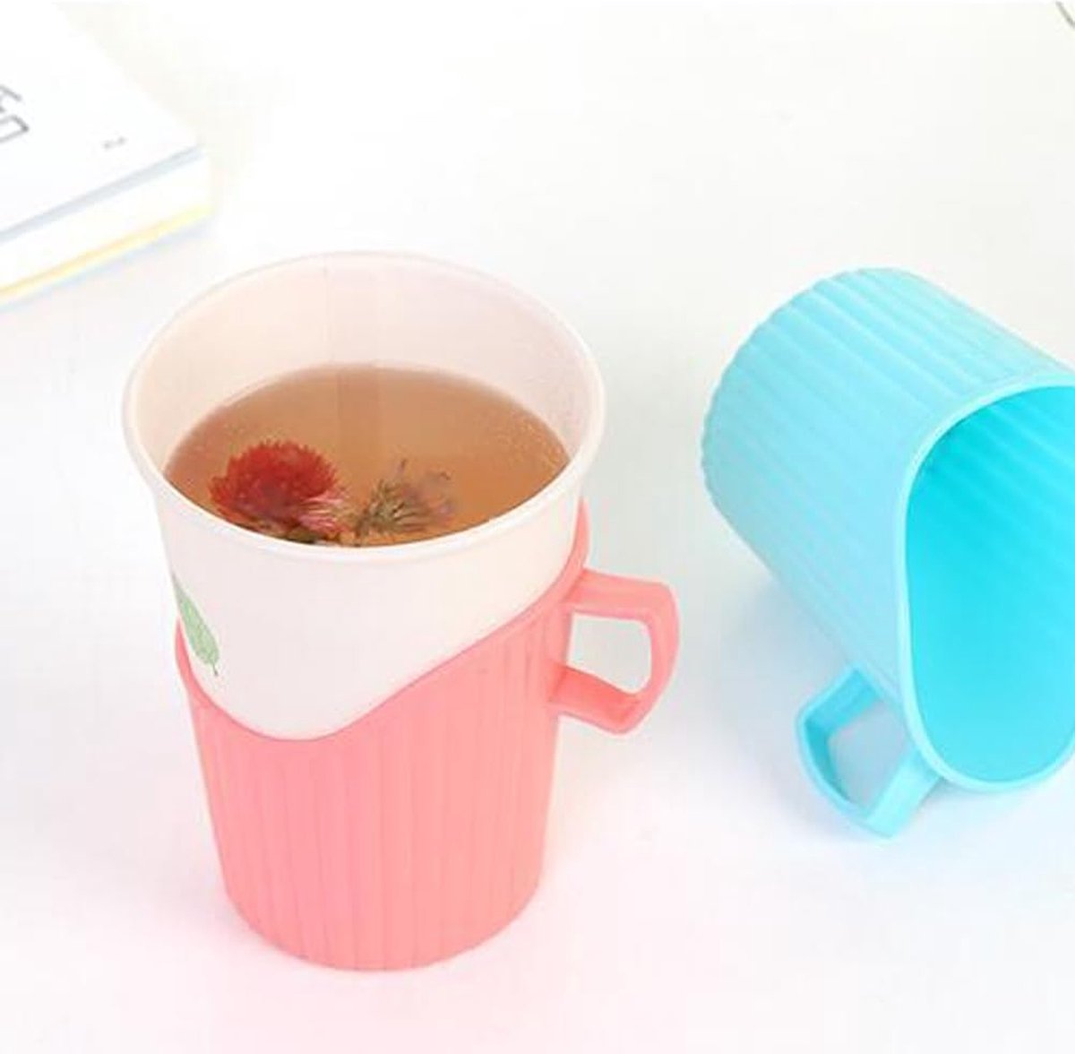 Cup Holders - 20 Pieces - Cup Holder - Burn Resistant - Heat Resistant Cup Cover Holder - Plastic - Stackable - Festival - Camping - Suitable for Disposable — image 4