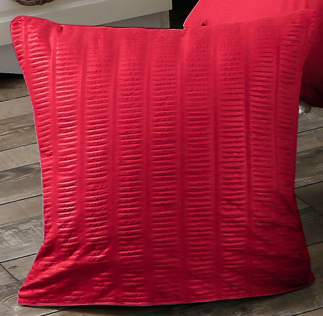 1000TC Premium Ultra Soft Seersucker Cushion Covers - 2 Pack - Red โ image 2
