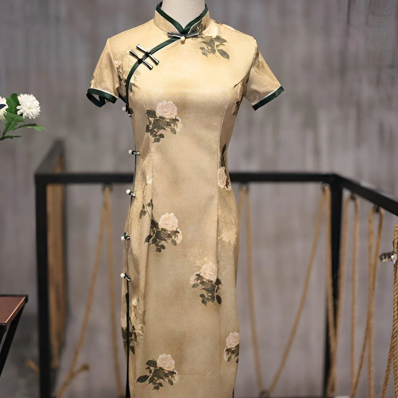 Retro Chinese Style Yellow Jacquard Cheongsam Short Sleeve Improved Young Style - XXL โ image 4