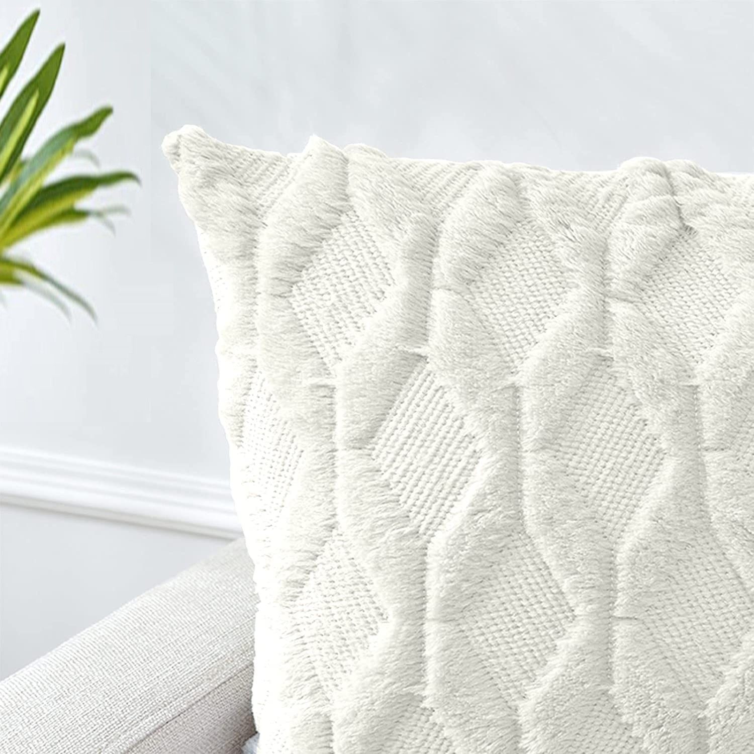 2 Pack Decorative Boho Throw Pillow Covers 45 x 45 cm (White) — image 3