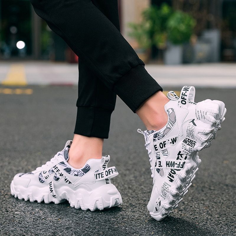 Women's Fashionable Graphic-Print Chunky Sneakers - Red - Size 11(AU11/EU42) — image 5