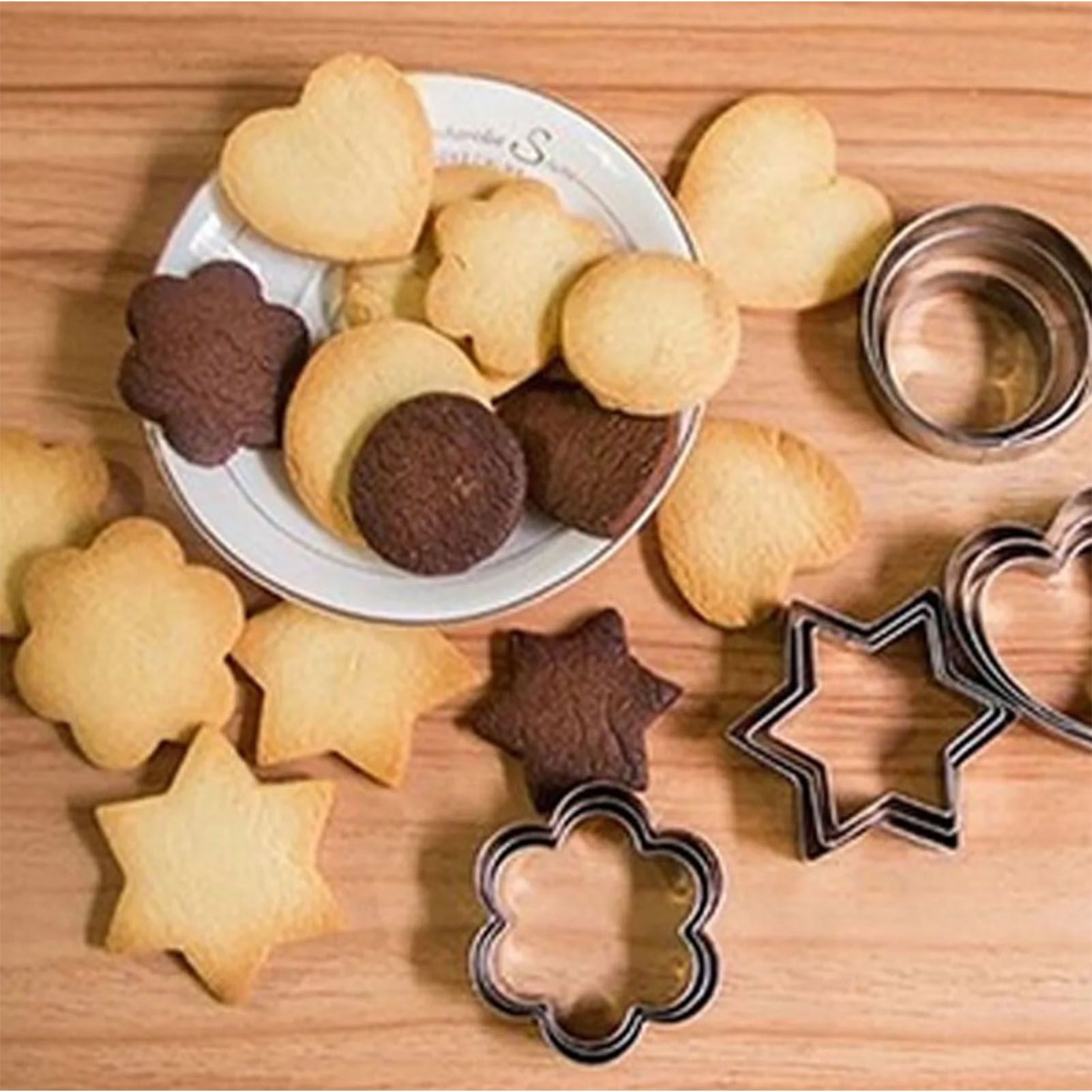 24pcs Metal Biscuit Cutters Set Food Grade BPA Free Stainless Steel Biscuit Molds for Biscuits Chocolate Cake โ image 5