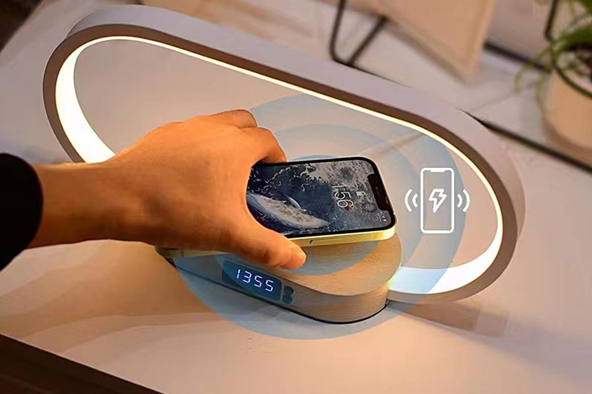 Bedside Lamp with Clock 10W Fast Wireless Charger USB Port Nightstand Touch Lamp โ image 3